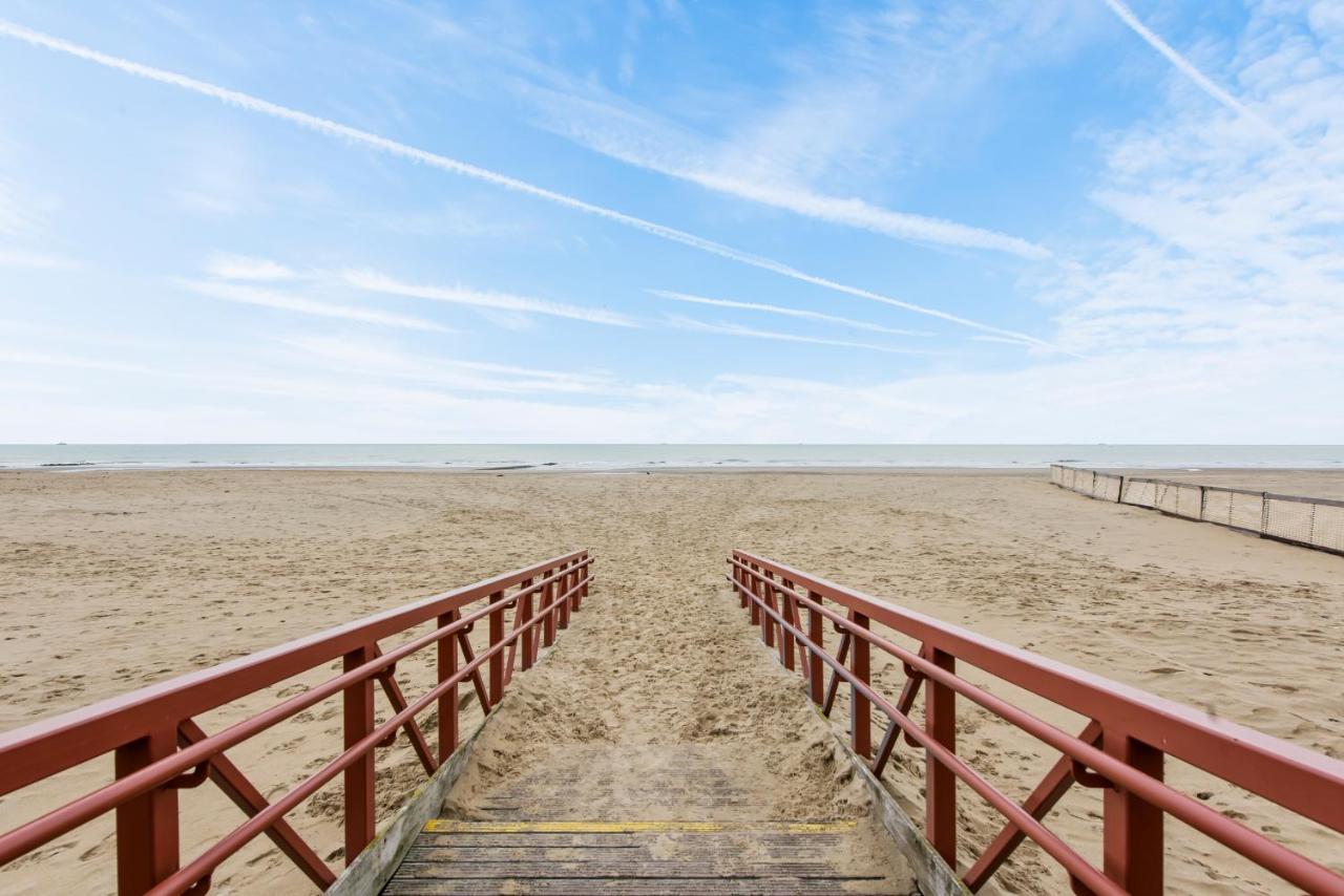 Seaview Apartment In Wenduine De Haan Kültér fotó